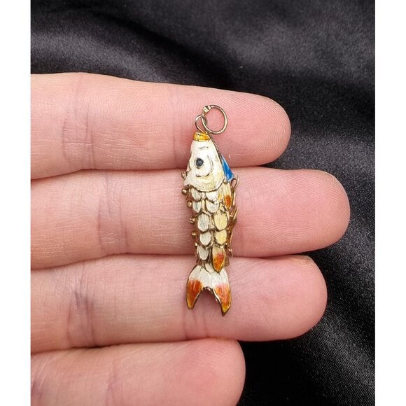 Vintage Chinese Movable Fish Pendant Gold-Tone Cloisonné - Picture 3 of 4